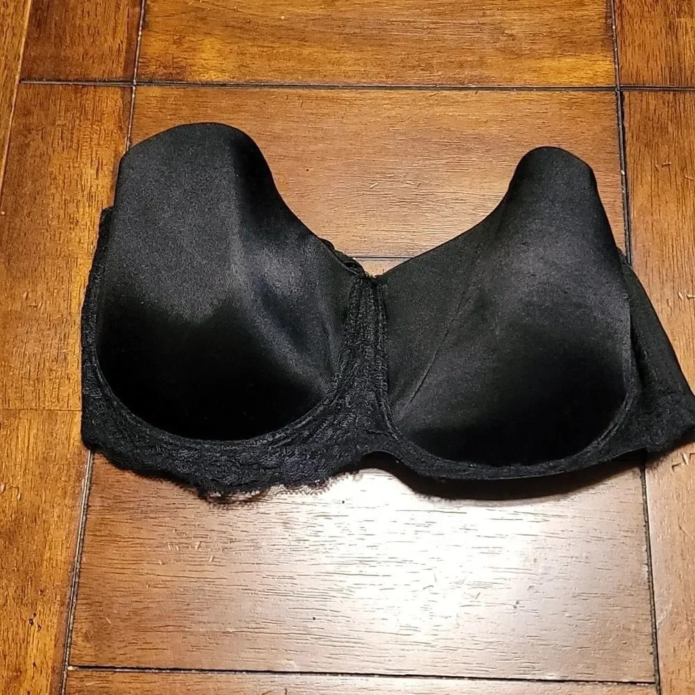 Black FUSCHIA By Secret Lace LLC 44D